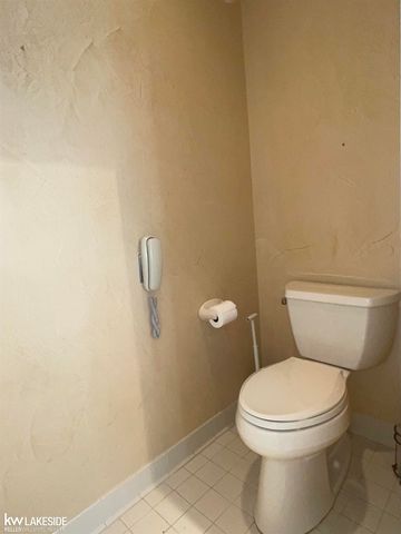 48470 Montelepre Drive, Shelby Twp, MI 48315