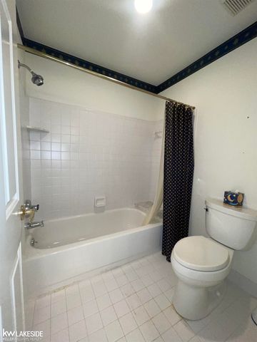 48470 Montelepre Drive, Shelby Twp, MI 48315