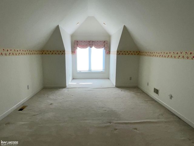 48470 Montelepre Drive, Shelby Twp, MI 48315