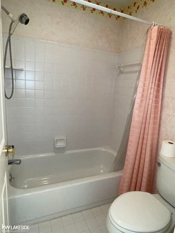 48470 Montelepre Drive, Shelby Twp, MI 48315