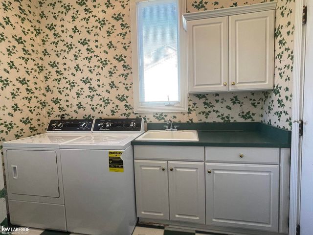 48470 Montelepre Drive, Shelby Twp, MI 48315