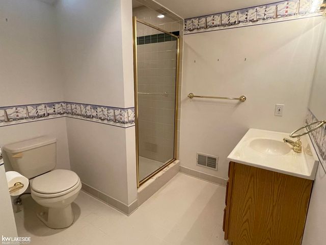 48470 Montelepre Drive, Shelby Twp, MI 48315