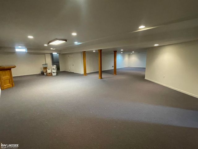 48470 Montelepre Drive, Shelby Twp, MI 48315