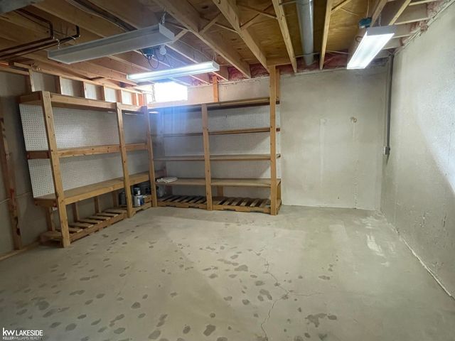 48470 Montelepre Drive, Shelby Twp, MI 48315