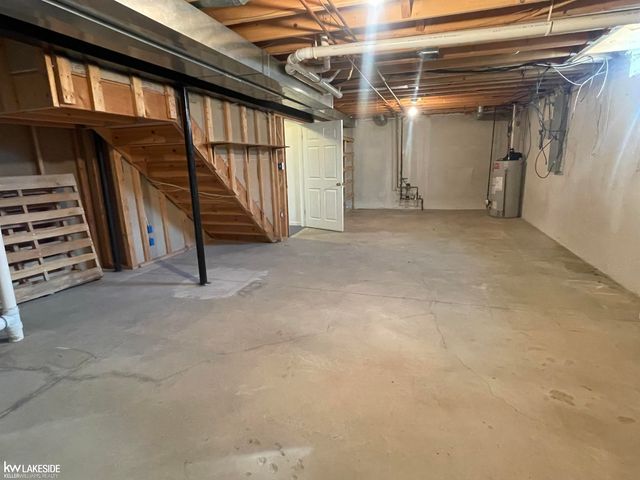 48470 Montelepre Drive, Shelby Twp, MI 48315