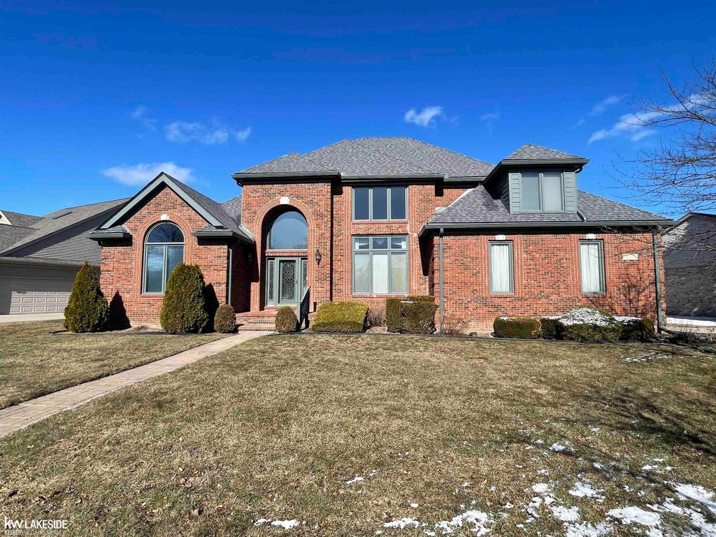48470 Montelepre Drive, Shelby Twp, MI 48315
