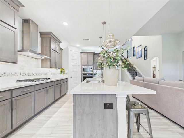 12535 Tamaron Drive N, Texas City, TX 77568
