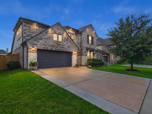 12535 Tamaron Drive N, Texas City, TX 77568