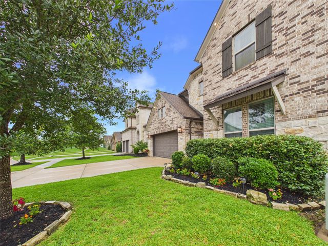 12535 Tamaron Drive N, Texas City, TX 77568