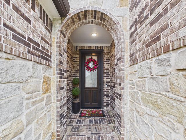 12535 Tamaron Drive N, Texas City, TX 77568