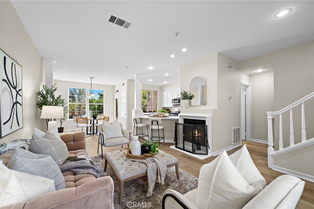 551 W Summerfield, Anaheim, CA 92802 — exterior