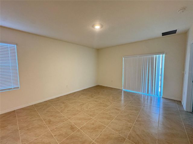 1180 CASCADES AVENUE, Davenport, FL 33837