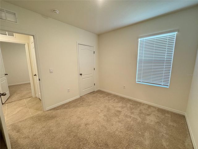 1180 CASCADES AVENUE, Davenport, FL 33837