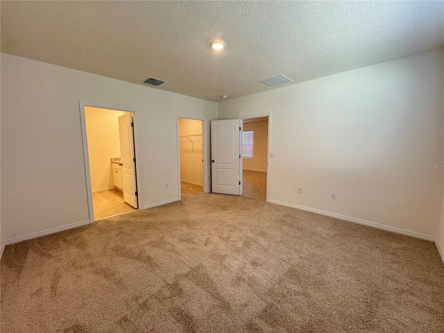 1180 CASCADES AVENUE, Davenport, FL 33837