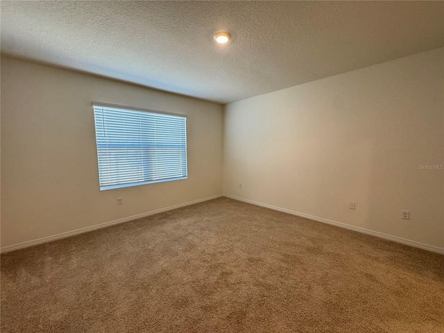 1180 CASCADES AVENUE, Davenport, FL 33837