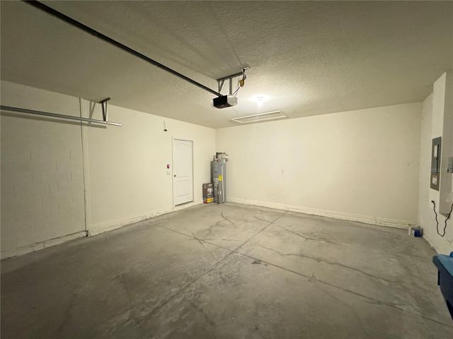 1180 CASCADES AVENUE, Davenport, FL 33837