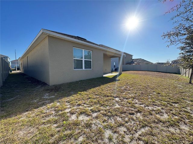 1180 CASCADES AVENUE, Davenport, FL 33837