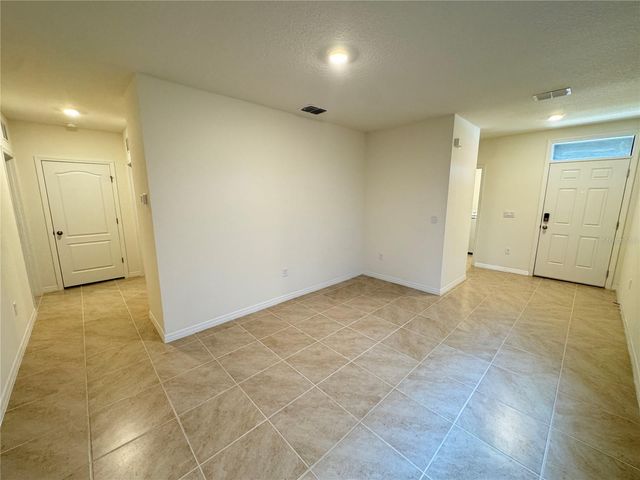 1180 CASCADES AVENUE, Davenport, FL 33837