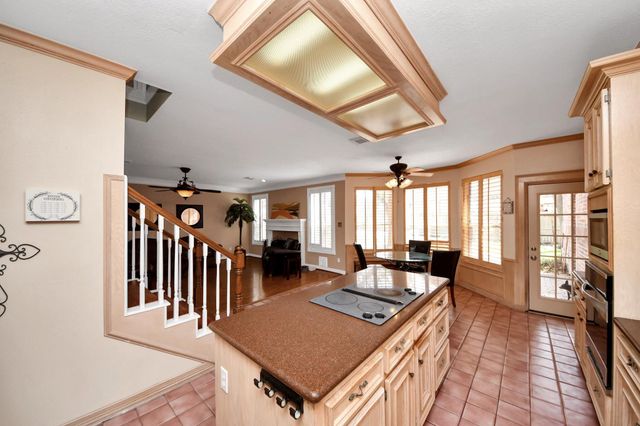 2015 Pecan Trail Drive, Richmond, TX 77406