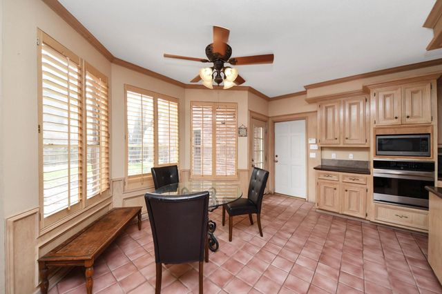 2015 Pecan Trail Drive, Richmond, TX 77406