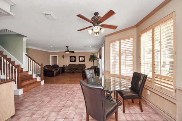 2015 Pecan Trail Drive, Richmond, TX 77406