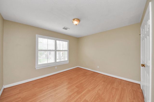 2015 Pecan Trail Drive, Richmond, TX 77406