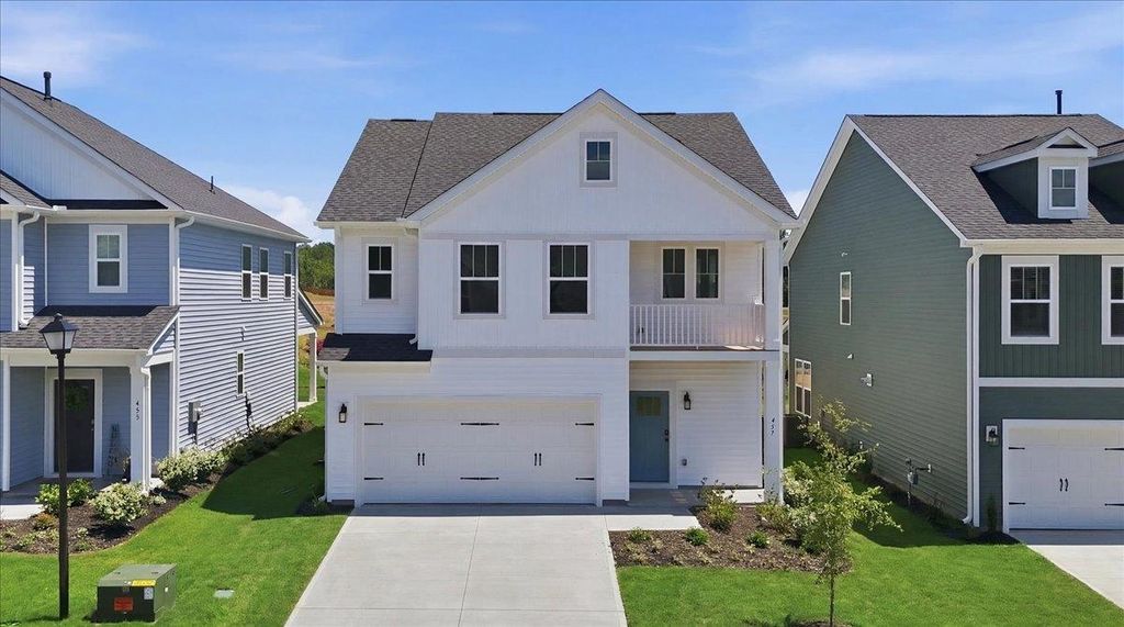 457 Amaryllis Lane, Woodruff, SC 29388