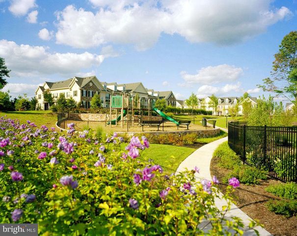 516 CHERRYWOOD COURT, Perkasie, PA 18944