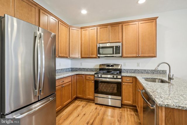 516 CHERRYWOOD COURT, Perkasie, PA 18944