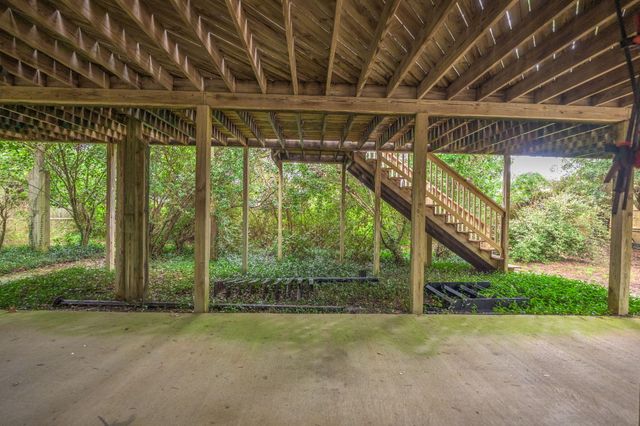 6913 Sea Shark Circle, Navarre, FL 32566