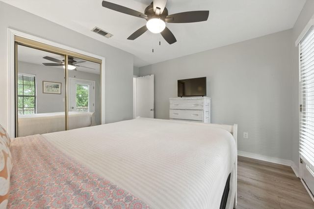 6913 Sea Shark Circle, Navarre, FL 32566