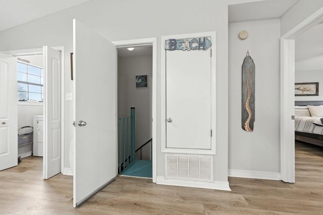 6913 Sea Shark Circle, Navarre, FL 32566