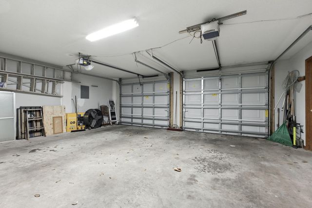 6913 Sea Shark Circle, Navarre, FL 32566