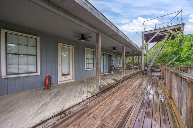 6913 Sea Shark Circle, Navarre, FL 32566