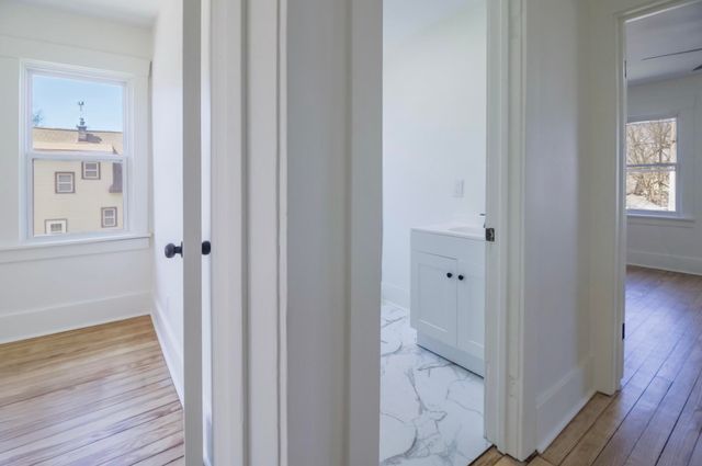 71 W Burnham Street W, Battle Creek, MI 49015