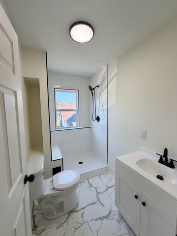 71 W Burnham Street W, Battle Creek, MI 49015