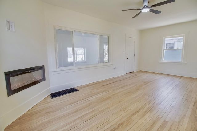 71 W Burnham Street W, Battle Creek, MI 49015