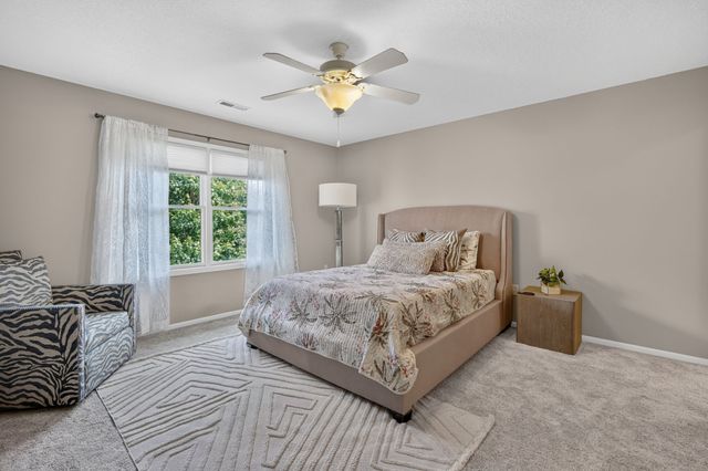 15115 Goodman Drive, Urbandale, IA 50323