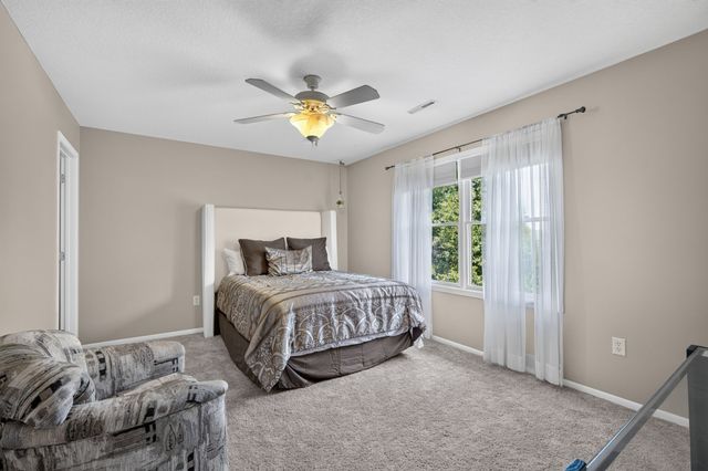 15115 Goodman Drive, Urbandale, IA 50323