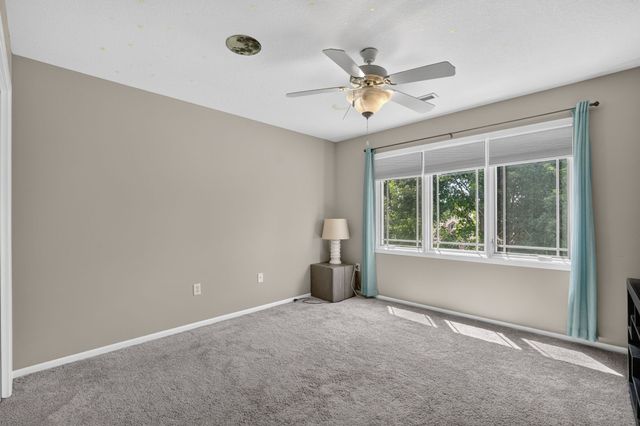 15115 Goodman Drive, Urbandale, IA 50323