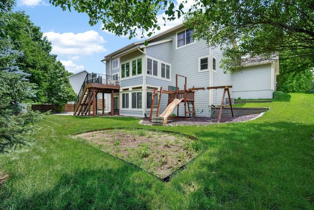 15115 Goodman Drive, Urbandale, IA 50323