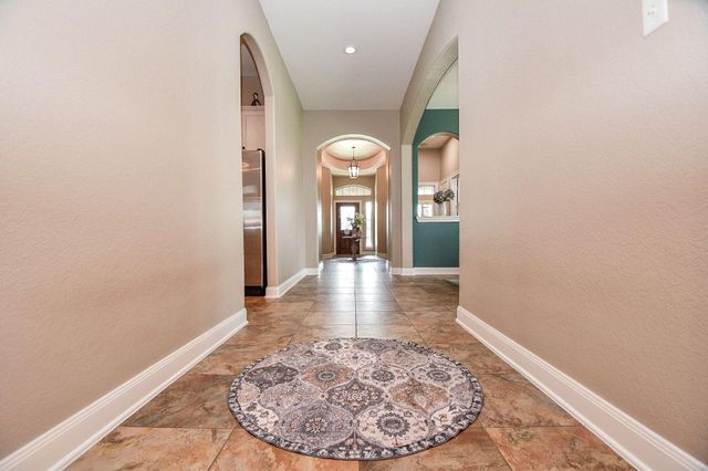 202 Bailey Brook Lane, Dickinson, TX 77539