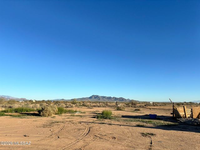 6780 N Trico Road, Marana, AZ 85653