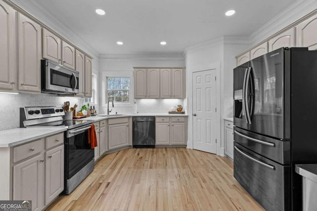 96 Indian Creek Way, Hoschton, GA 30548