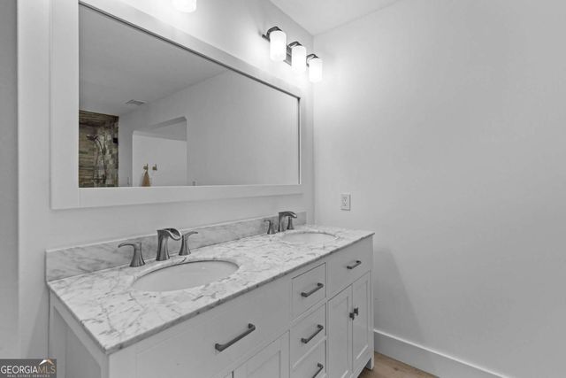 96 Indian Creek Way, Hoschton, GA 30548