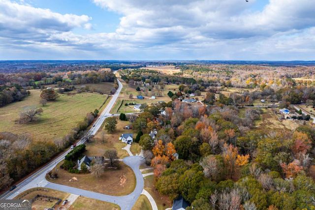 96 Indian Creek Way, Hoschton, GA 30548