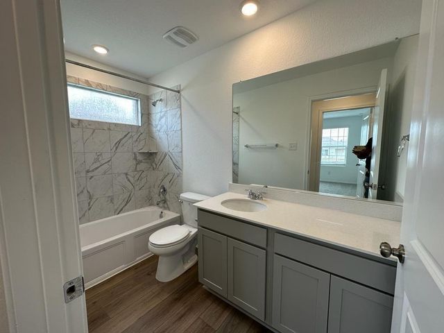 365 Sonterra DR, San Marcos, TX 78666