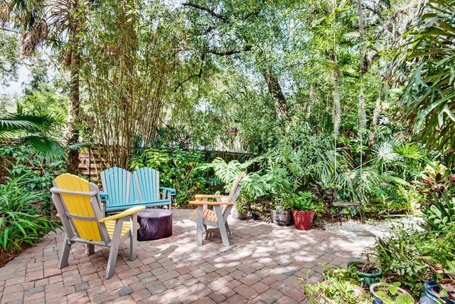 2073 MISTY SUNRISE TRAIL, Sarasota, FL 34240