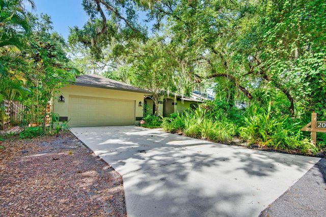 2073 MISTY SUNRISE TRAIL, Sarasota, FL 34240