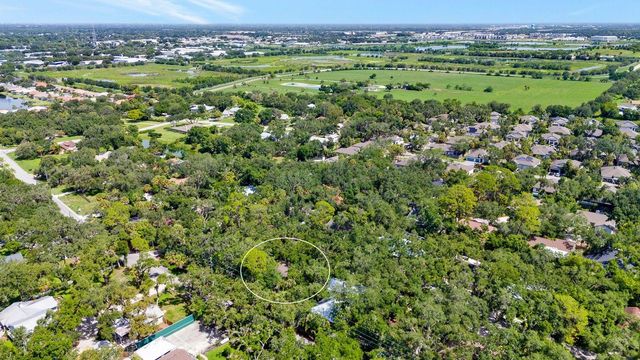 2073 MISTY SUNRISE TRAIL, Sarasota, FL 34240